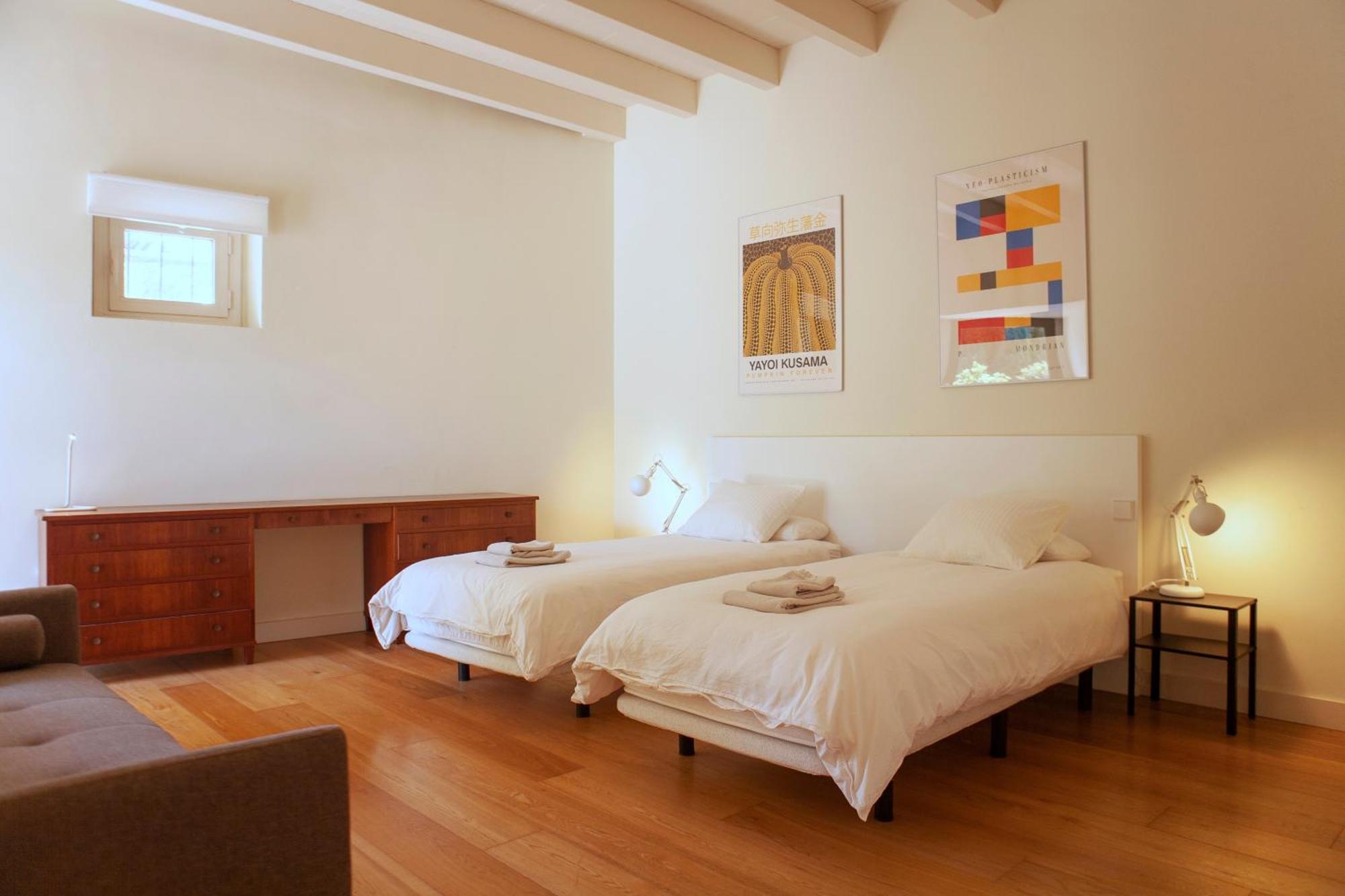 Designer Home With Pool Near Beach And Village Alella Extérieur photo